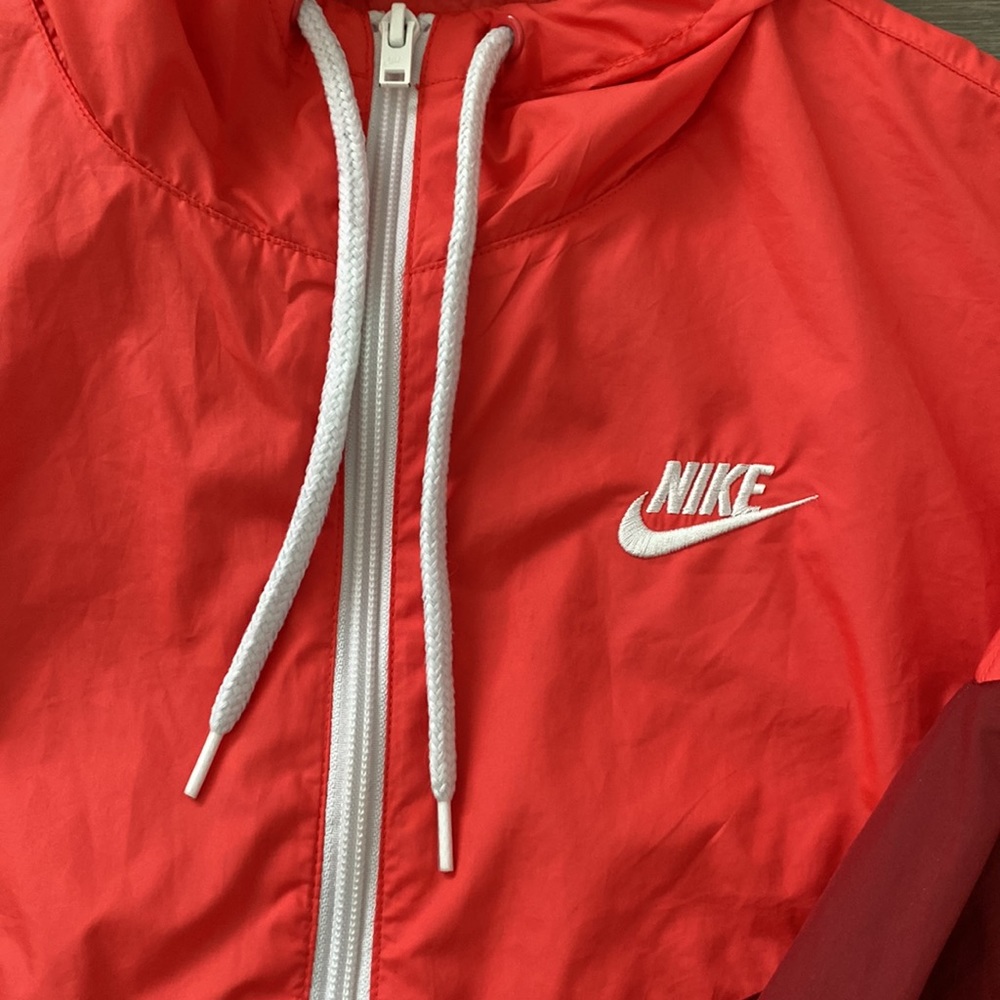Nike Raining Jacket - image 2